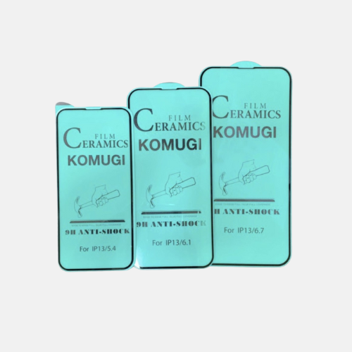 Esse tipo de película é especialmente projetado para telas 3D, oferecendo alta proteção contra riscos e impactos. Ela possui uma curvatura que se adapta à tela do dispositivo, garantindo uma visualização clara e nítida das imagens em 3D.